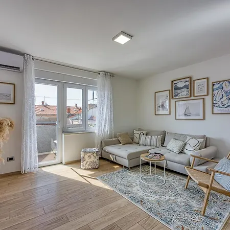 Liu In Center Daire Pula